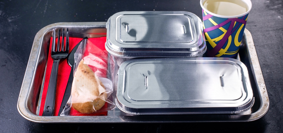 Moules pour les repas servis au bord 'un avion